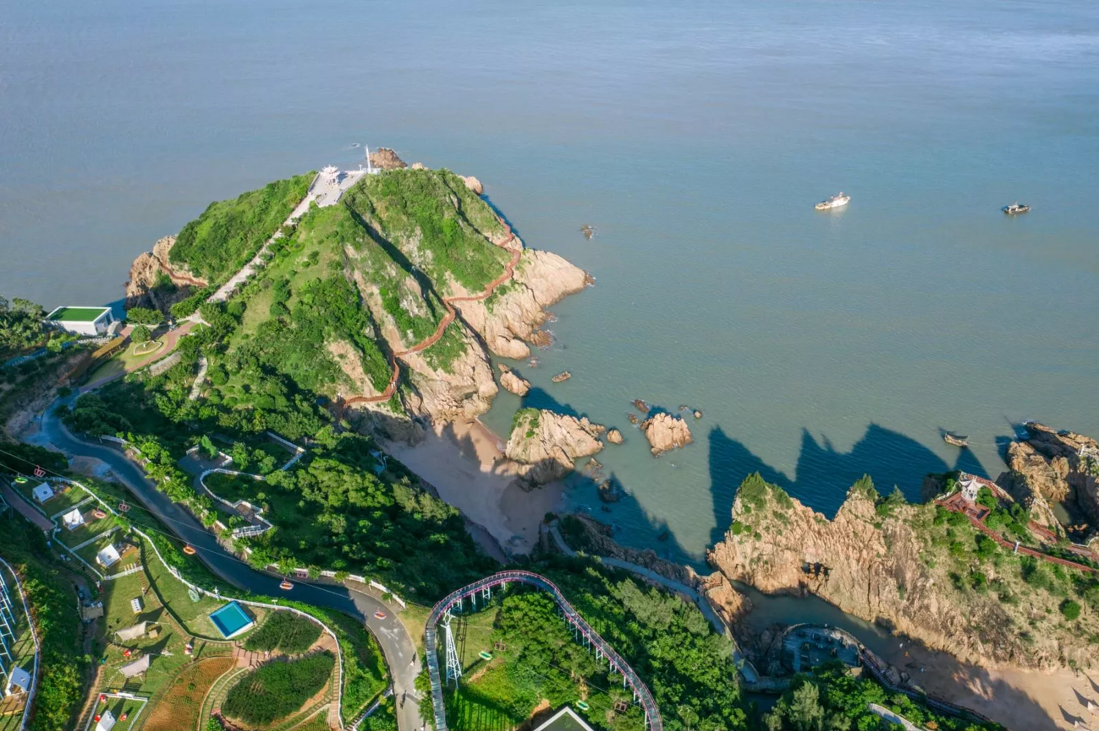 沙滩全景图